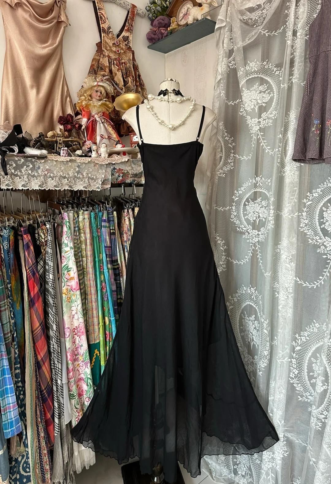 Black Spaghetti Strap Chiffon Backless Mermaid Gown with Diamonds