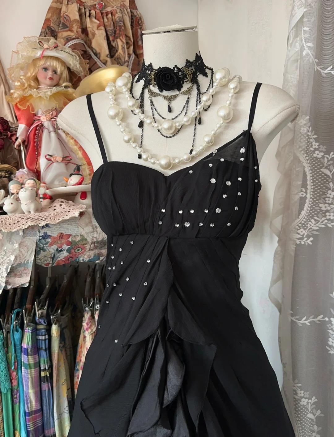 Black Spaghetti Strap Chiffon Backless Mermaid Gown with Diamonds