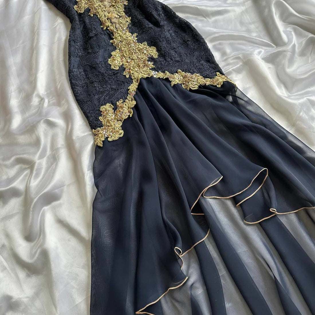 Black Elegant Sweetheart Neck Lace Chiffon Spaghetti Strap Sequin Prom Dress ED01796
