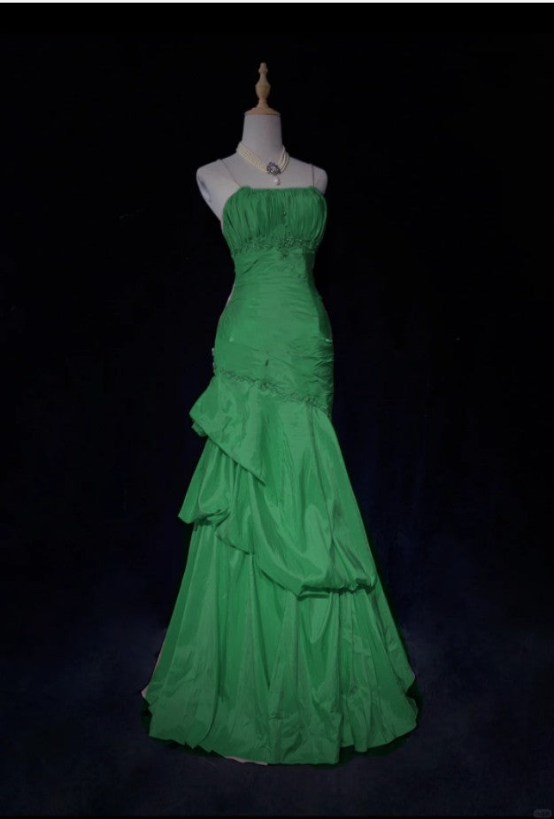 Gentle Green Mermaid Evening Dress Spaghetti Straps Satin  Layered Pleated Prom Dress with Beading