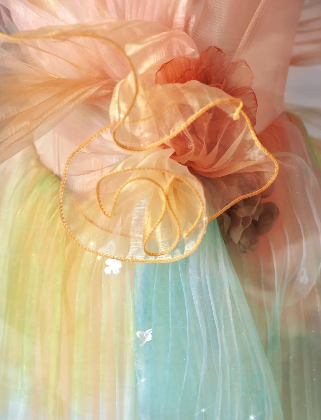 Schönes mehrfarbiges trägerloses A-Linien-Tüll-Langballkleid, Hochzeitskleid, Geburtstagskleid ED01842