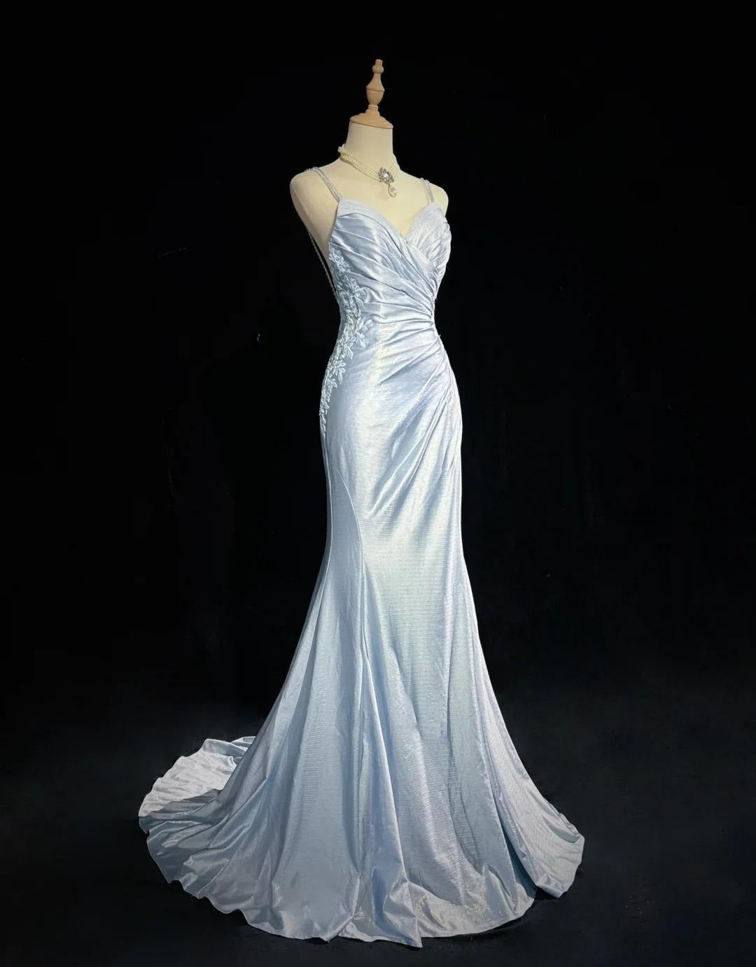 Wunderschönes Spaghettiträger-Meerjungfrauen-Glitzer-Satin-Langball-Abendkleid mit rückenfreiem Applique-Abendkleid Einfaches Hochzeitskleid ED01863