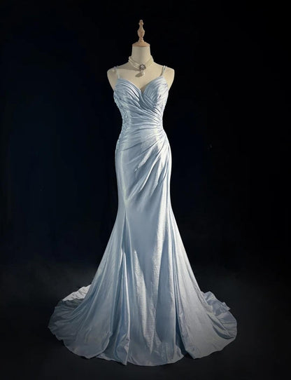 Wunderschönes Spaghettiträger-Meerjungfrauen-Glitzer-Satin-Langball-Abendkleid mit rückenfreiem Applique-Abendkleid Einfaches Hochzeitskleid ED01863