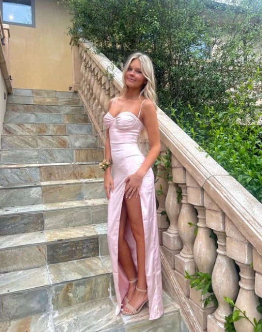 Robe de soirée longue en satin rose à bretelles en cœur, robe fourreau simple avec fente ED01936