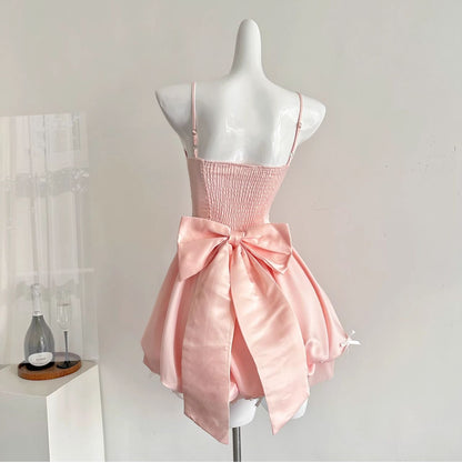 Robe de soirée courte en satin rose style conte de fées, coupe trapèze, idéale pour un anniversaire ou un retour à la maison, ED01937