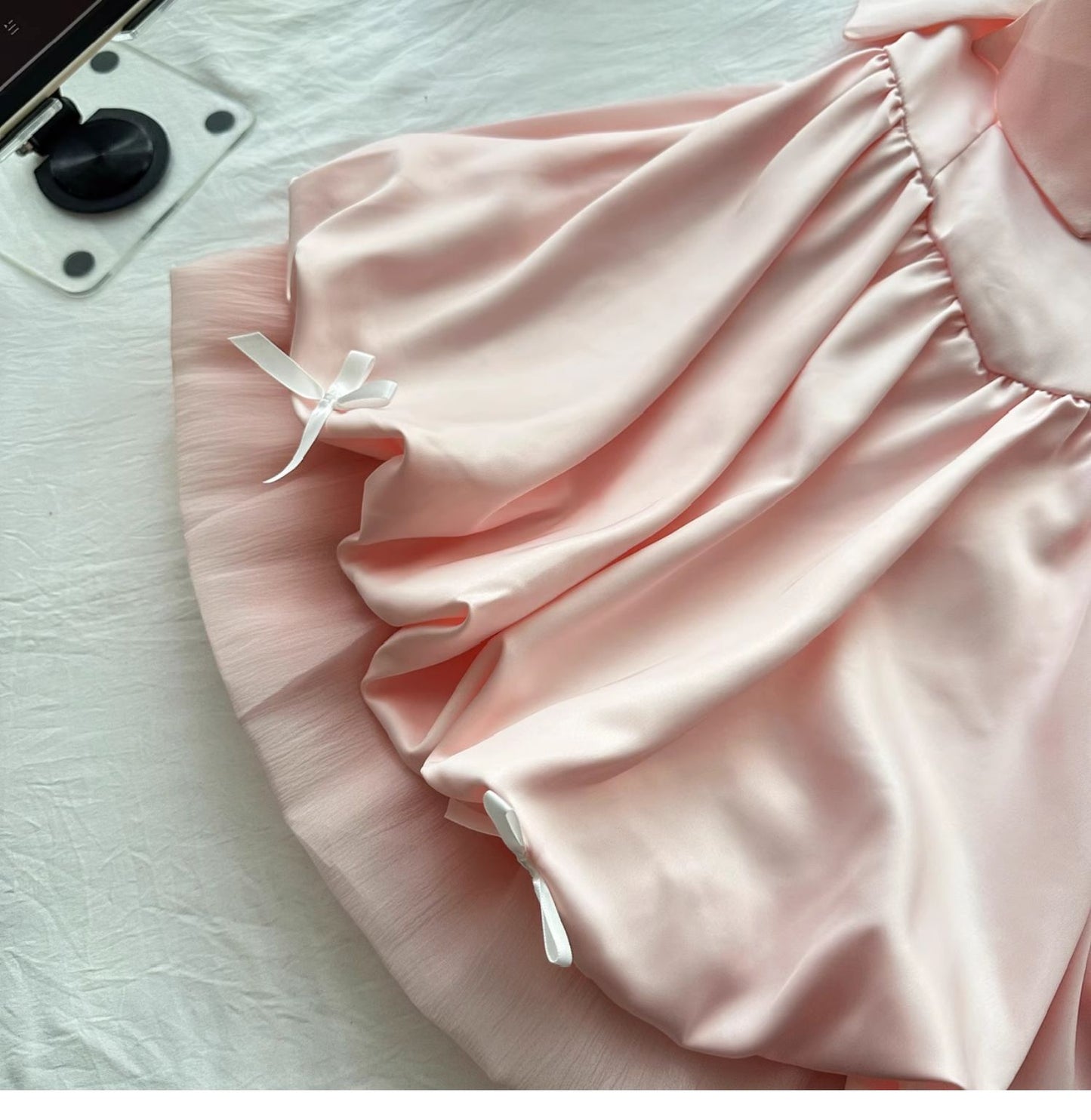 Robe de soirée courte en satin rose style conte de fées, coupe trapèze, idéale pour un anniversaire ou un retour à la maison, ED01937