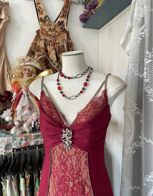 Elegant Red Satin Lace Applique Beaded Long Prom Dress Vintage Spaghetti Straps Mermaid Gowns (Under $200) ED01967
