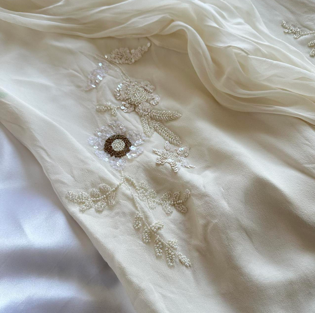 Vintage White  Spaghetti Straps Chiffon Sheath Gentle Prom Dresses with Beading ED01985