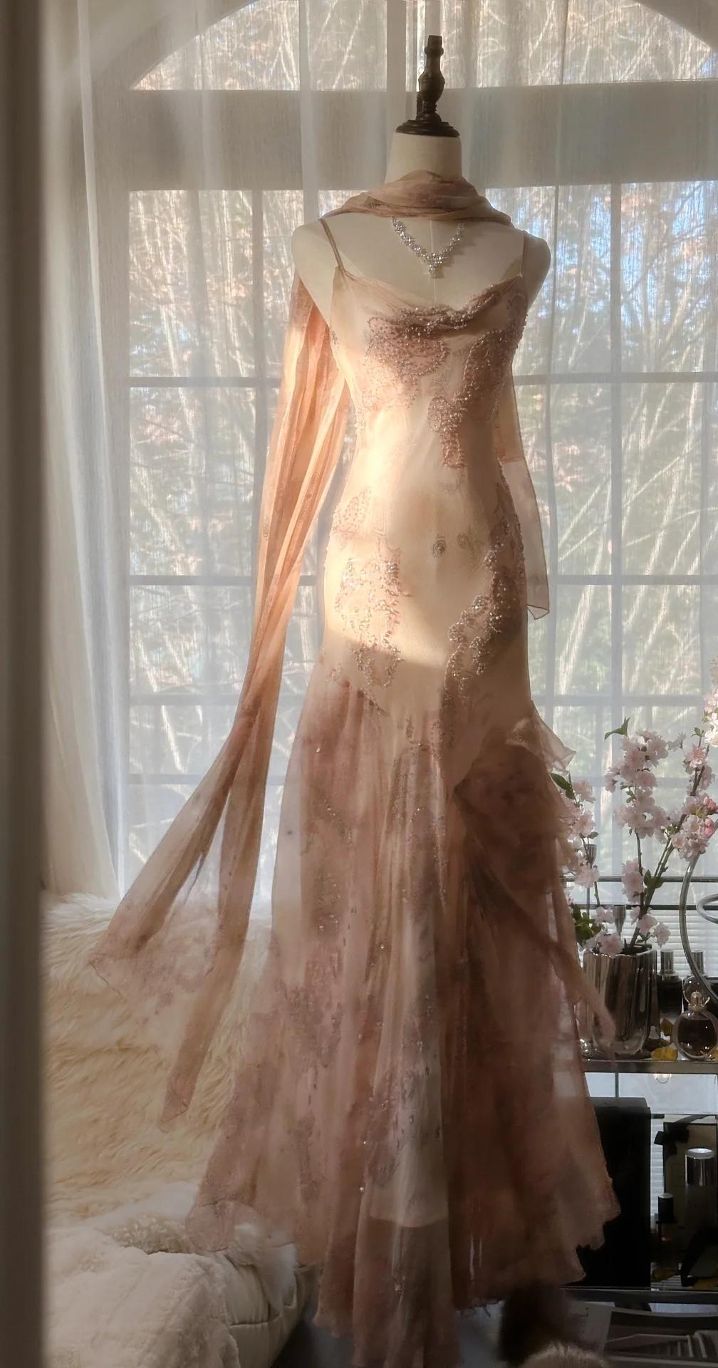 Vintage Spaghetti Straps Printed Chiffon Sheath Sparkling Beaded Evening Dress