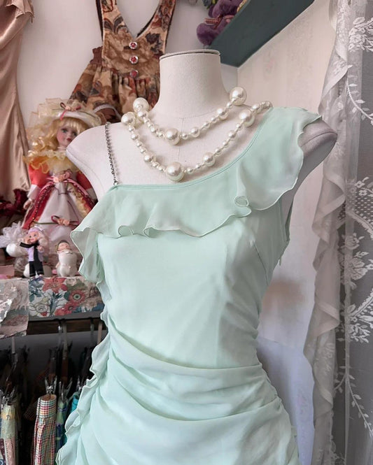 Märchenhaftes asymmetrisches Etuikleid aus Chiffon mit Rüschen, kurzes Homecoming-Kleid, süße Partykleider ED02039