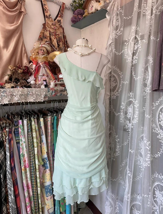 Märchenhaftes asymmetrisches Etuikleid aus Chiffon mit Rüschen, kurzes Homecoming-Kleid, süße Partykleider ED02039