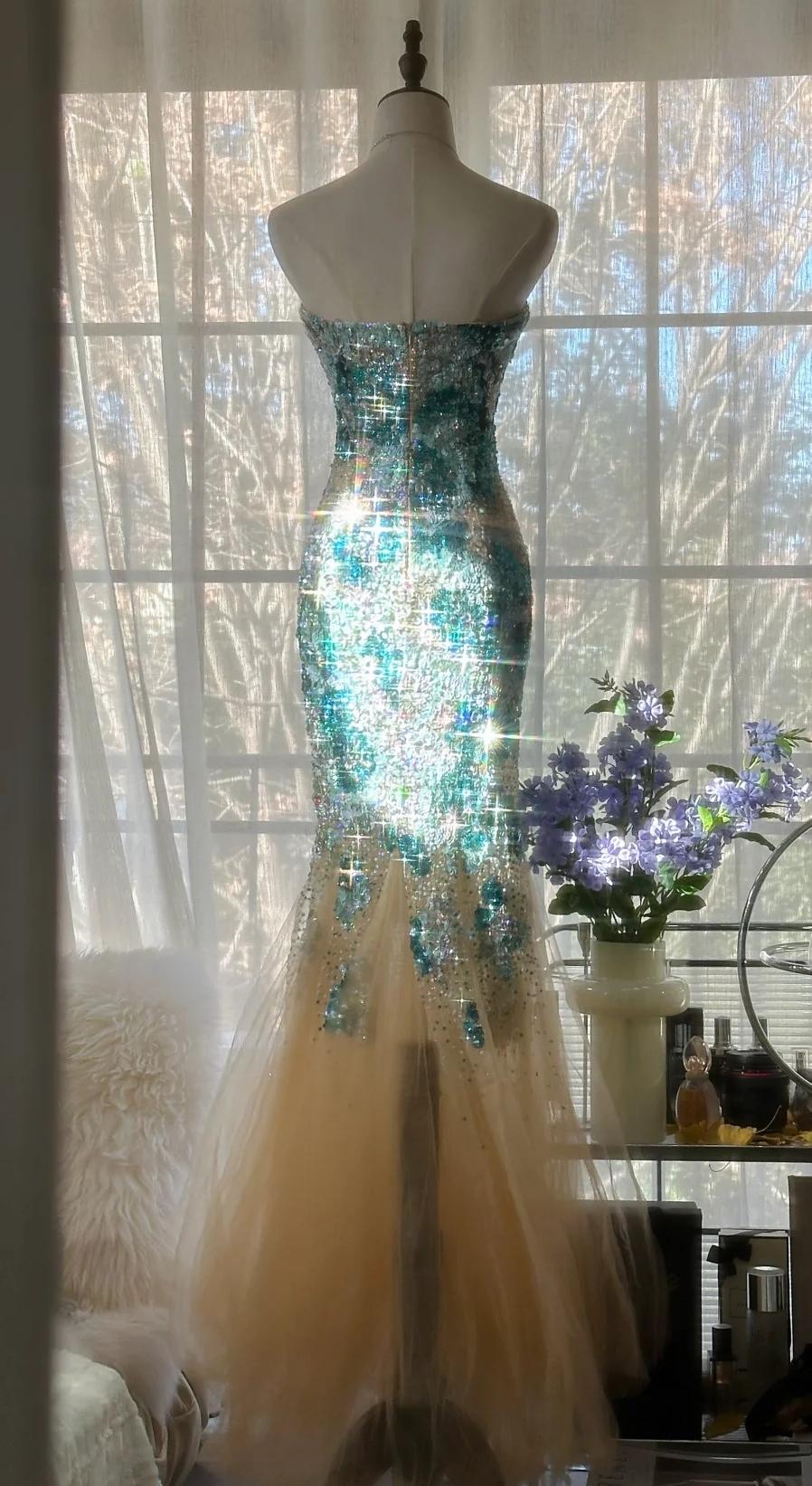 Robe de soirée sirène en tulle bleu, élégante et décolletée en cœur, superbe robe de bal longue perlée ED02047