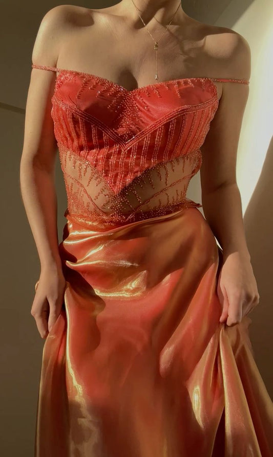 Wunderschöne orange Spaghettiträger A-Linie Tüll Perlen Partykleider Elegante Ballkleider ED02051