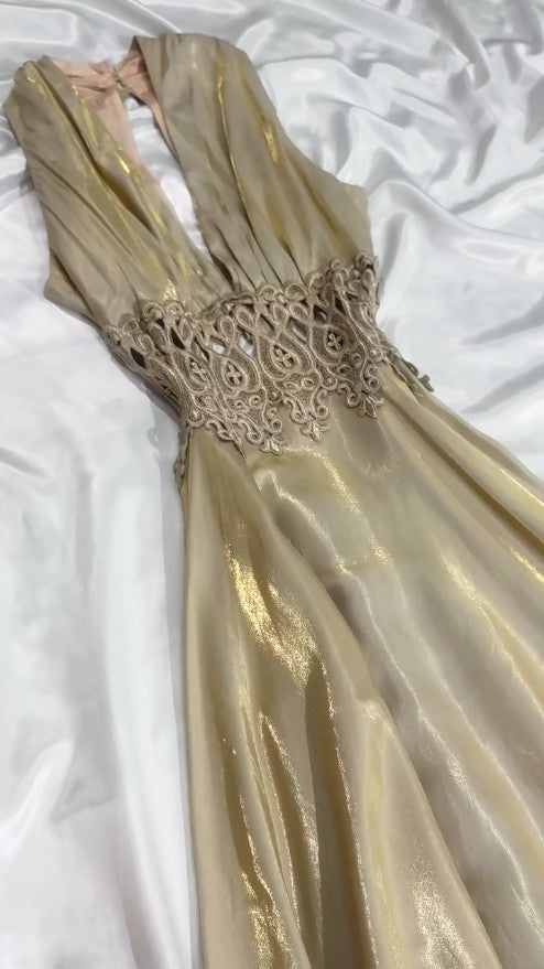 Wunderschönes Glitzer-Satin-Abendkleid mit tiefem V-Ausschnitt in A-Linie, rückenfreies Partykleid ED02078
