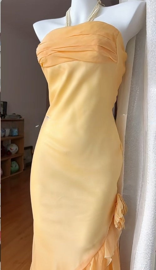 Märchenhaftes trägerloses Etuikleid mit Rüschen, Farbverlauf, Orange, formelles Abendkleid ED02085