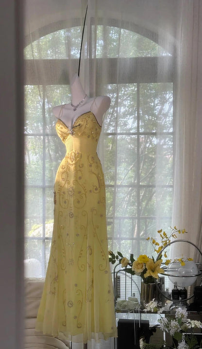 Gorgeous Yellow Spaghetti Strap A-line Tulle Beaded Long Prom Dresses Backless Evening Dress ED02094