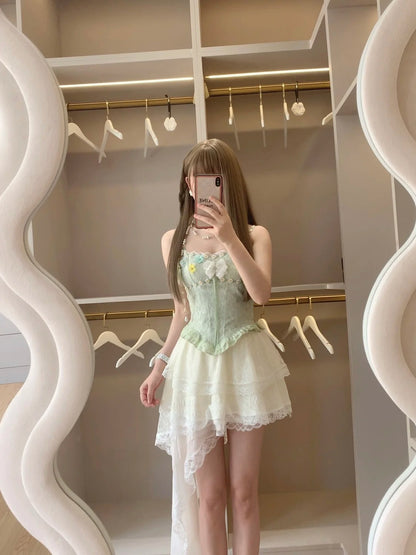 Märchenhafte Spaghettiträger A-Linie Homecoming-Kleider Süßes kurzes Ballkleid aus Spitze ED02122