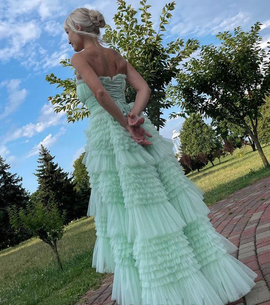 Superbe robe de soirée trapèze en tulle vert menthe, sans bretelles, à volants, ED02141