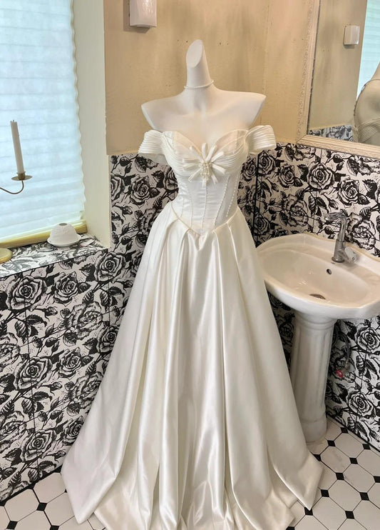 Robe de mariée vintage en satin blanc perle, épaules dénudées, coupe trapèze, robe de bal longue et élégante ED02193
