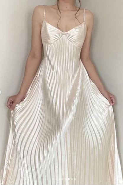 Light Champagne Spaghetti Straps Guest Dresses Sheath Pleated Chiffon Fashion Prom Dress with Backless ED02223