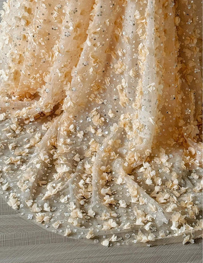Süßes gelbes A-Linie Spaghettiträger Tüll Applikation Perlenbesetztes Brautkleid Märchenhaftes langes Ballkleid ED02227