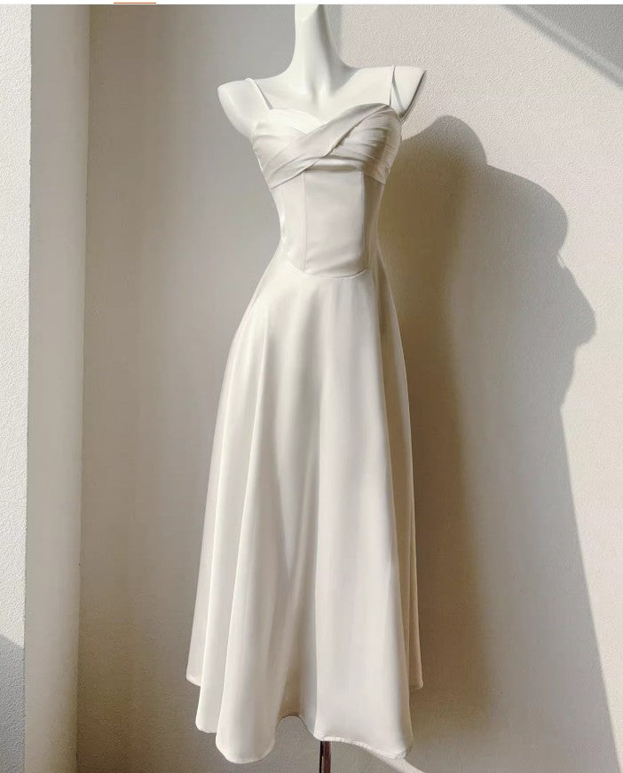 Robe de mariée trapèze en satin à bretelles fines, couleur champagne clair, élégante, pour les invités de mariage, ED02244