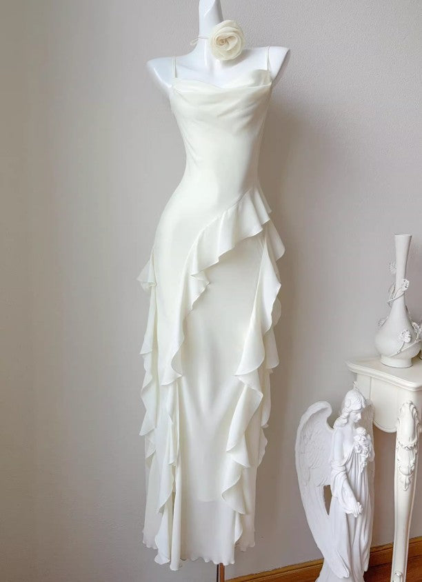 Robe de soirée d'anniversaire élégante, blanc cassé, bretelles spaghetti, mousseline à volants, coupe trapèze, ED02248