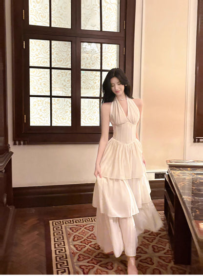 Süßes Neckholder-Partykleid aus Chiffon mit mehreren Lagen in A-Linie in Weiß ED02257