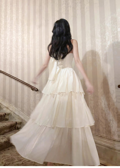Süßes Neckholder-Partykleid aus Chiffon mit mehreren Lagen in A-Linie in Weiß ED02257