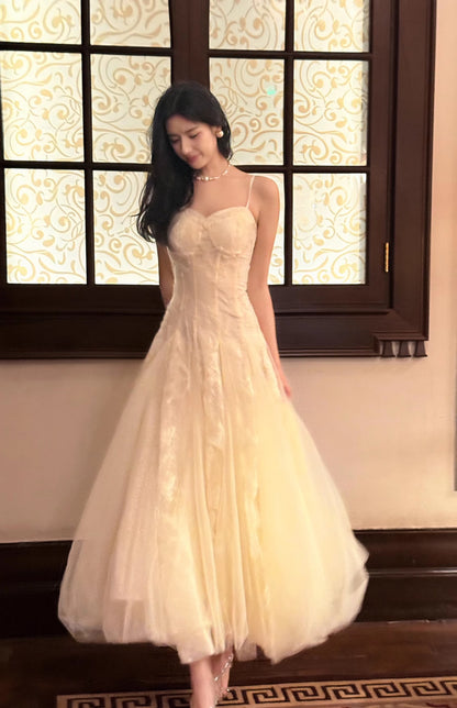 Süßes, helles Apricot-Trägerkleid aus Tüll in A-Linie mit Spaghettiträgern, Geburtstags- und Ballkleid ED02260