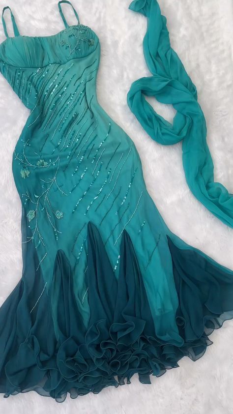 Elegantes, smaragdgrünes Spaghettiträger-Chiffon-Meerjungfrauenkleid mit Perlenverzierung, kurzes Ballkleid, Vintage-Abendkleid ED02299