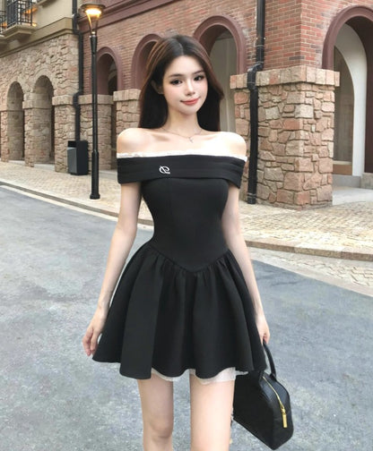 Robe noire à épaules dénudées de style français, jupe courte d'été ED02306