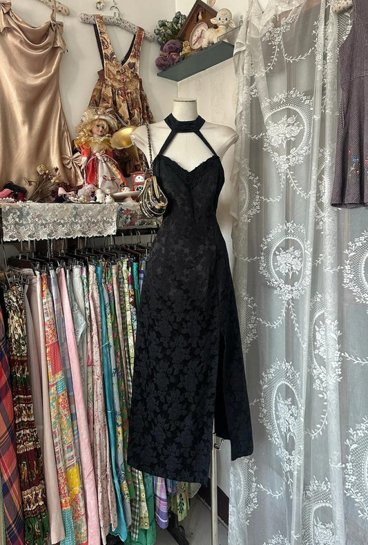 Stunning Black Halter Neck Jacquard Velvet A-Line Backless Party Dresses ED02319