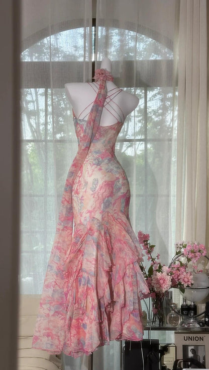 Märchenhafte rosa Spaghettiträger bedrucktes Chiffon Meerjungfrau Ballkleider Vintage rückenfreie Abendkleider ED02320