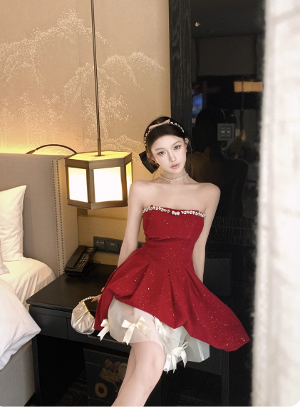 Gorgeous Red Velvet A-Line Strapless Homecoming Dress Tulle Two-Piece Short Prom Dresses with Bow ED02396