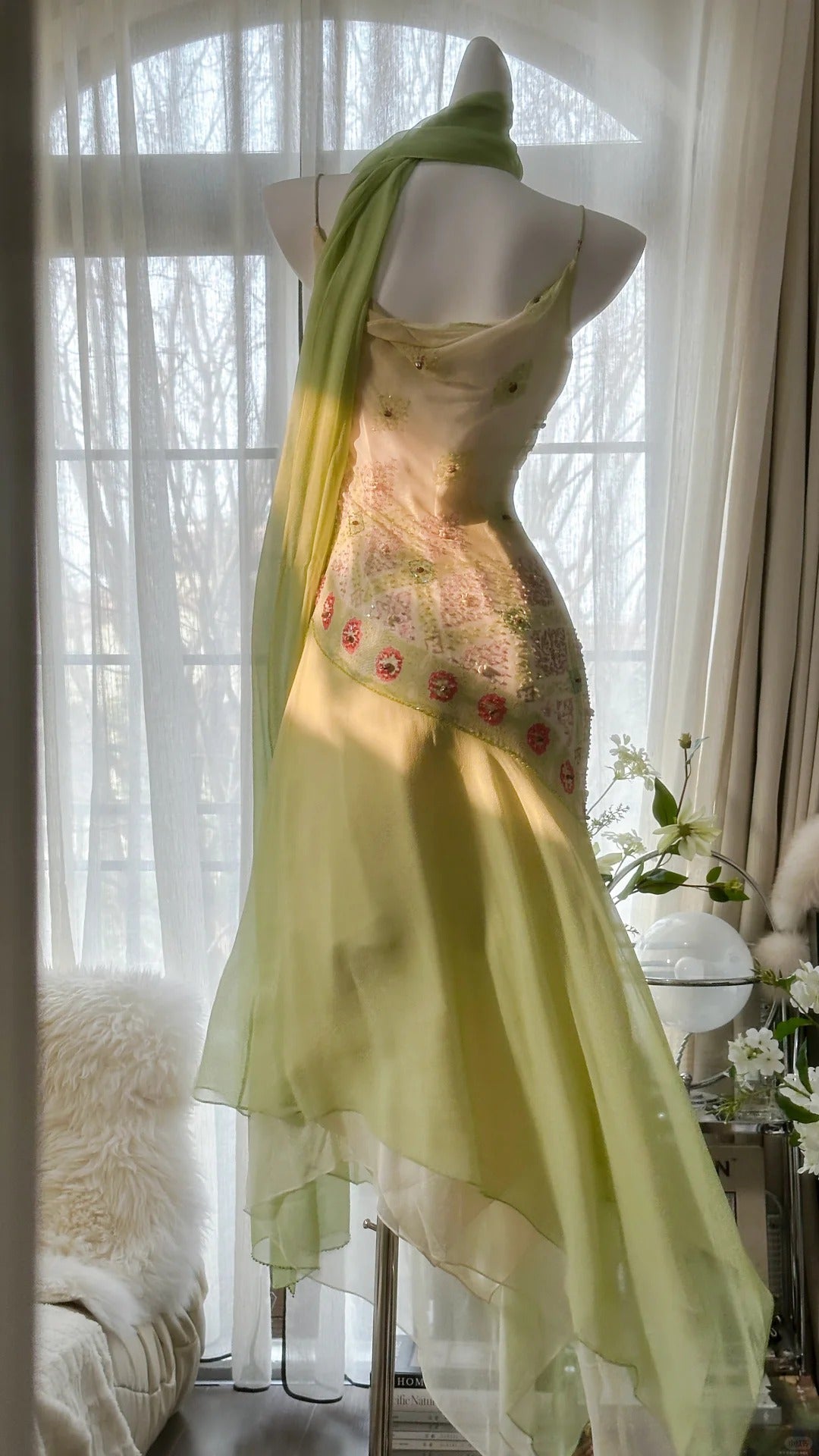 Robe de soirée vintage verte à bretelles spaghetti, fourreau en mousseline de soie et perles, robe de bal courte ED02406