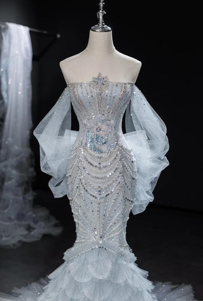 Robe de mariée sirène grise élégante, bustier, en tulle et perles, avec traîne magnifique, ED02437