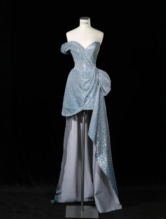 Robe de soirée élégante à paillettes argentées, col en cœur, coupe trapèze, longue, ED02444