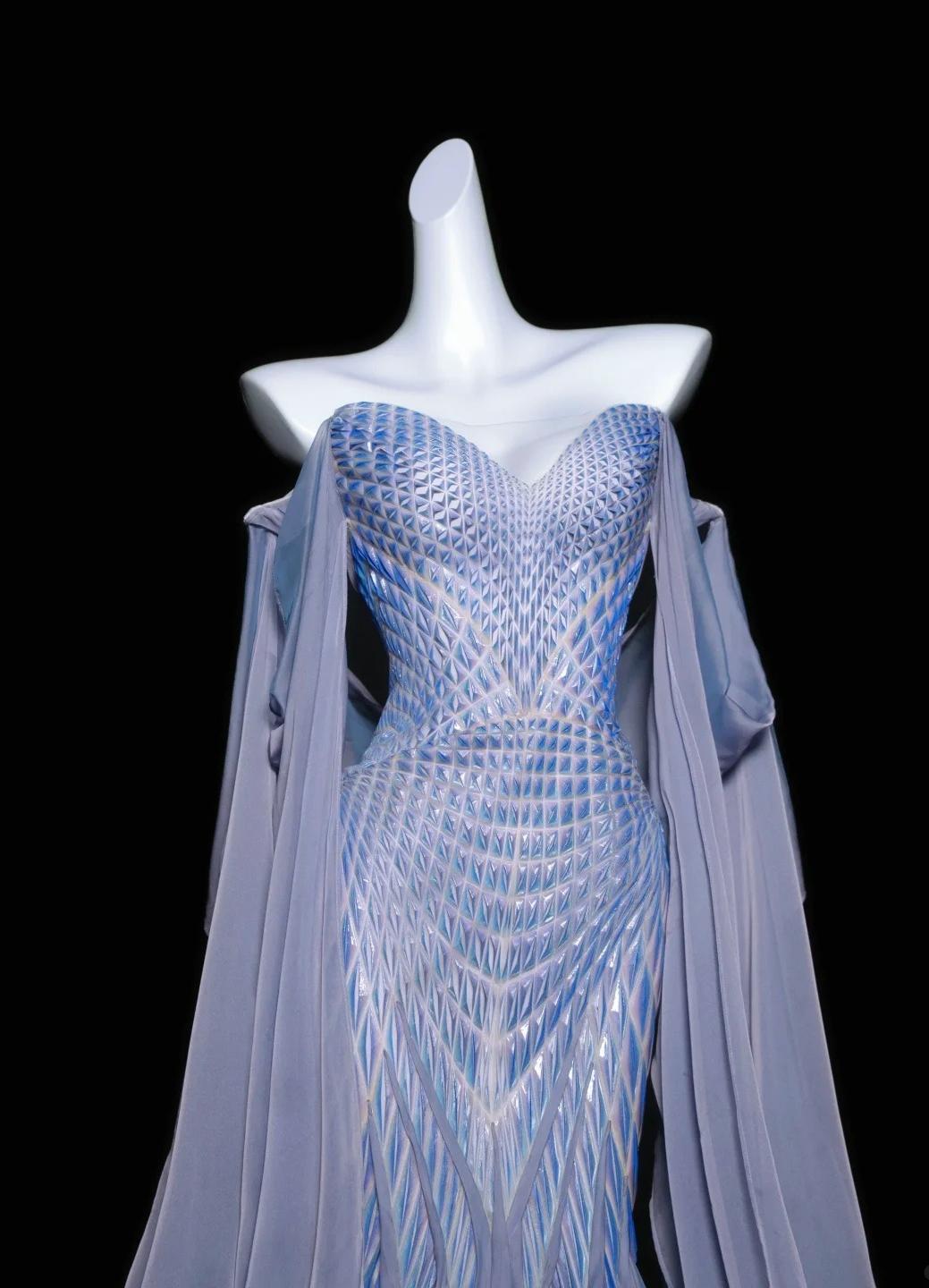 Robe de soirée élégante en satin gris violet, décolleté en cœur, style sirène, ED02456