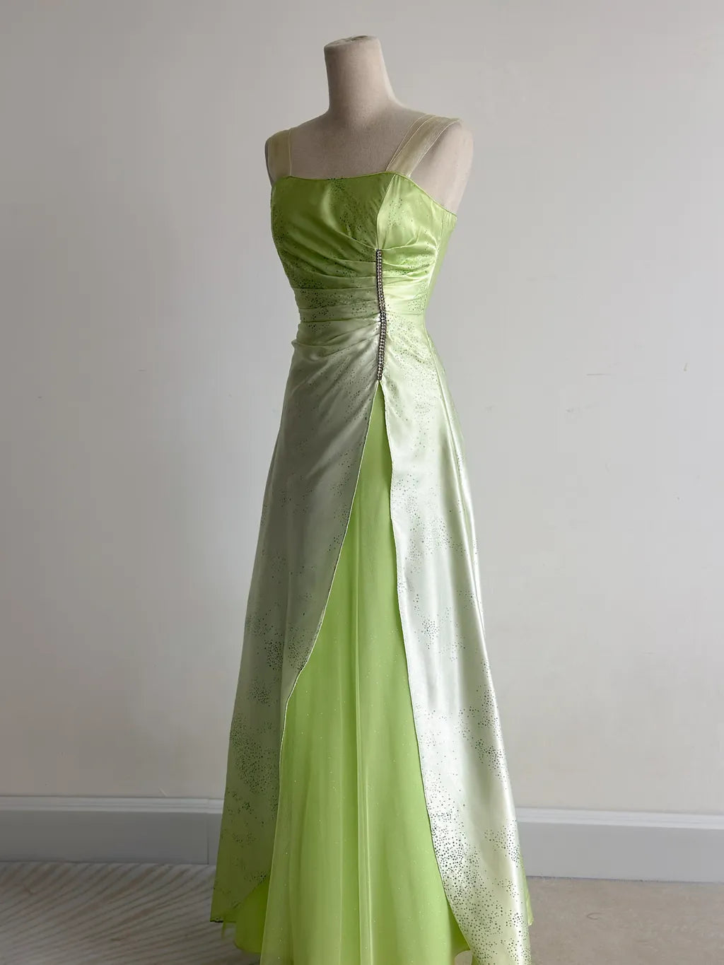 Fairytale Green Square Neck A-Line Satin Sequins Prom Dresses Vintage Tulle Party Dress ED02457