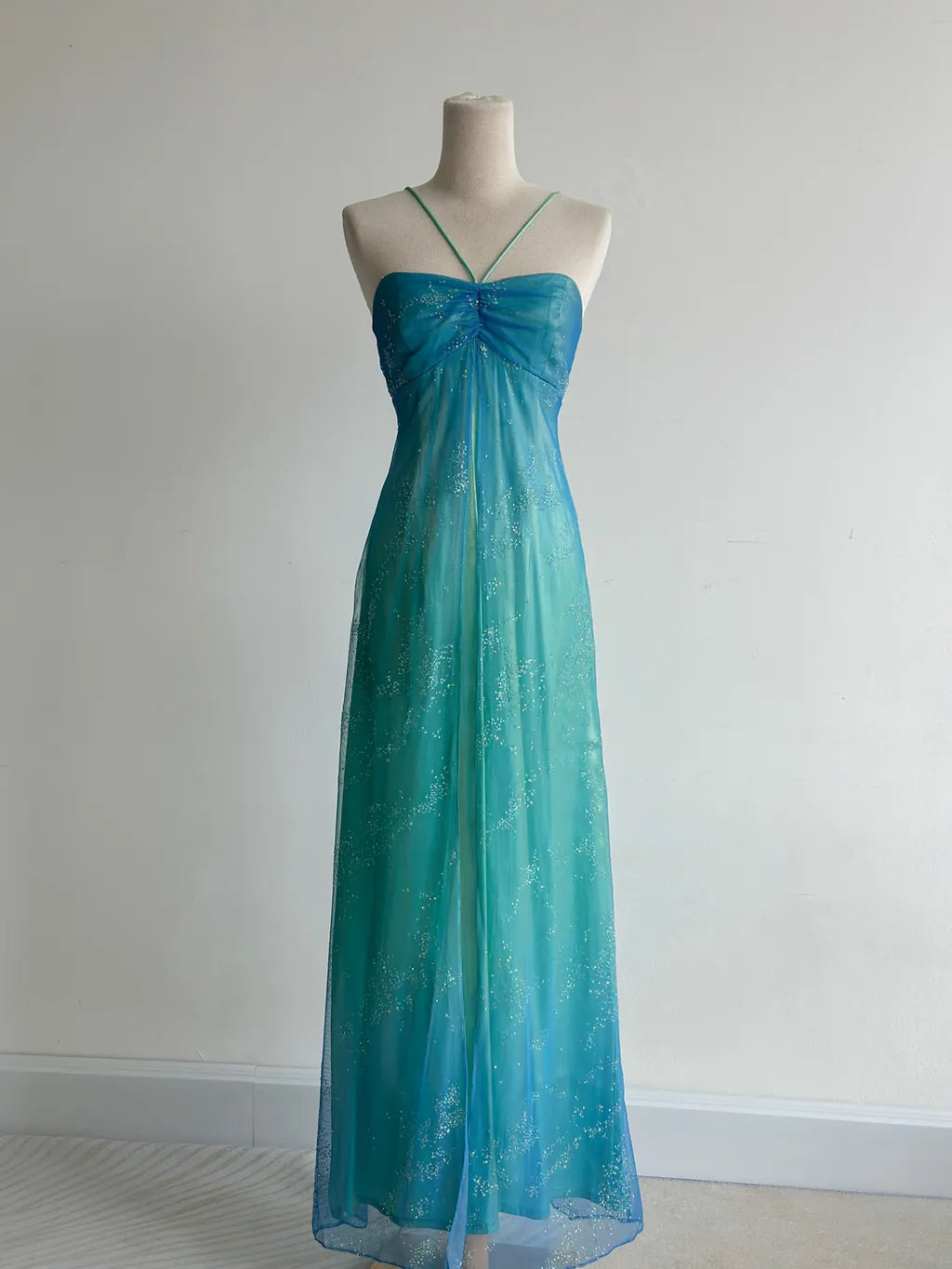 Gorgeous Gradient Turquoise Satin Chiffon Sheath Prom Dresses Vintage EvaFashionDress Gorgeous Gradient Turquoise Satin Chiffon Sheath Prom Dresses Vintage EvaFashionDress