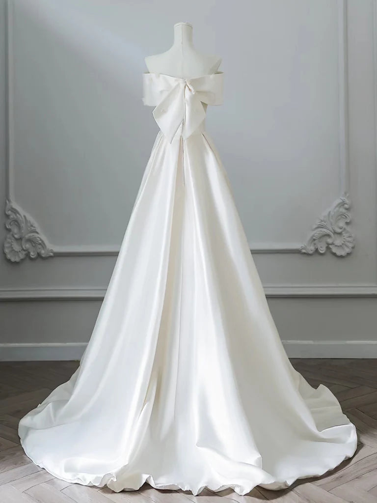 Robe de bal longue en satin champagne clair, coupe trapèze, épaules dénudées, robe de soirée champagne clair ED025