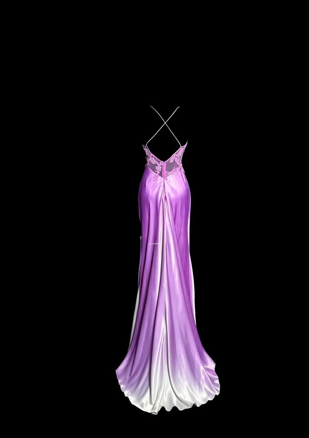 Robe de soirée élégante en satin violet à col en V et dos nu, style sirène, ED02519