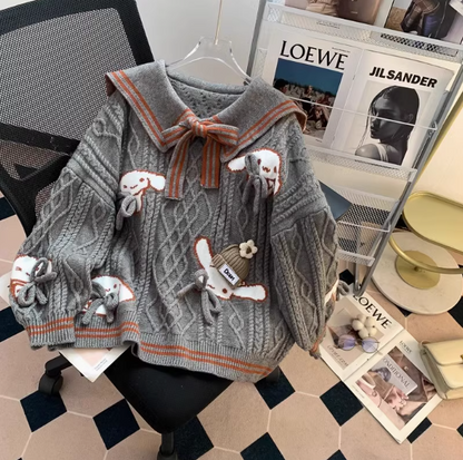 Marineblauer Pullover mit adretter Schleife und Kragen ED0252
