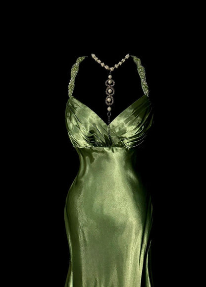 Elegantes grünes V-Ausschnitt Satin Meerjungfrau Langes Ballkleid Vintage Perlen Abendkleid ED02549