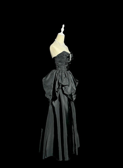 Glam Schwarzes Herzausschnitt A-Linie Taft Langes Ballkleid Elegante Abendkleider ED02550