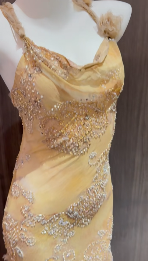 Glamouröse gelbe Träger Meerjungfrau Chiffon Perlen verziert lange Ballkleider Vintage Abendkleider ED02553