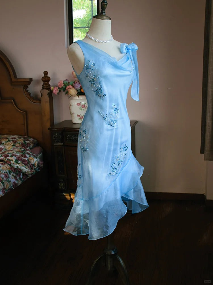 Robe de soirée courte et élégante en mousseline de soie, col asymétrique, bleu, avec perles, ED02591