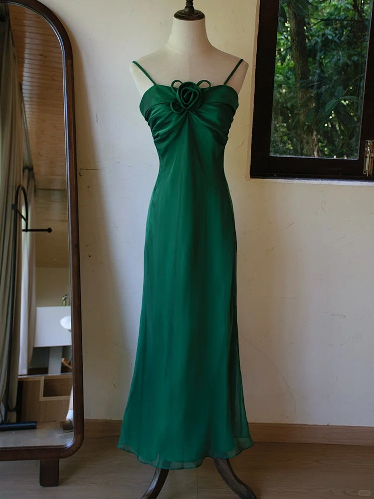 Superbe robe de bal fourreau en mousseline de soie verte à bretelles spaghetti, élégante robe de soirée ED02592