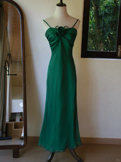 Superbe robe de bal fourreau en mousseline de soie verte à bretelles spaghetti, élégante robe de soirée ED02592